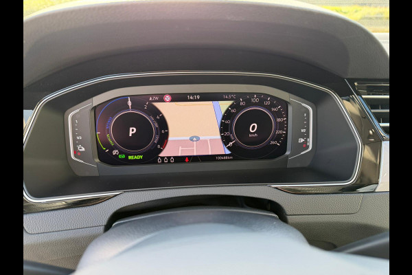 Volkswagen Passat Variant 1.4 TSI PHEV GTE Business/ trekhaak / virtuel dashboard