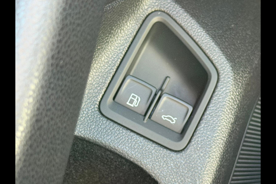 Volkswagen Passat Variant 1.4 TSI PHEV GTE Business/ trekhaak / virtuel dashboard