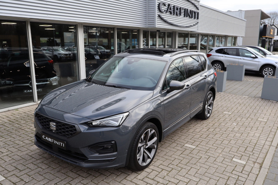 Seat Tarraco 1.4 TSI e-Hybrid PHEV FR 245Pk / Business Intense / Navi / ACC / Panoramadak / 360 Camera / Side Assist / Trekhaak.