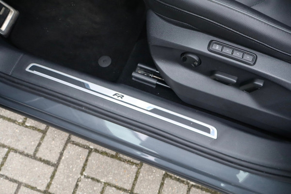 Seat Tarraco 1.4 TSI e-Hybrid PHEV FR 245Pk / Business Intense / Navi / ACC / Panoramadak / 360 Camera / Side Assist / Trekhaak.