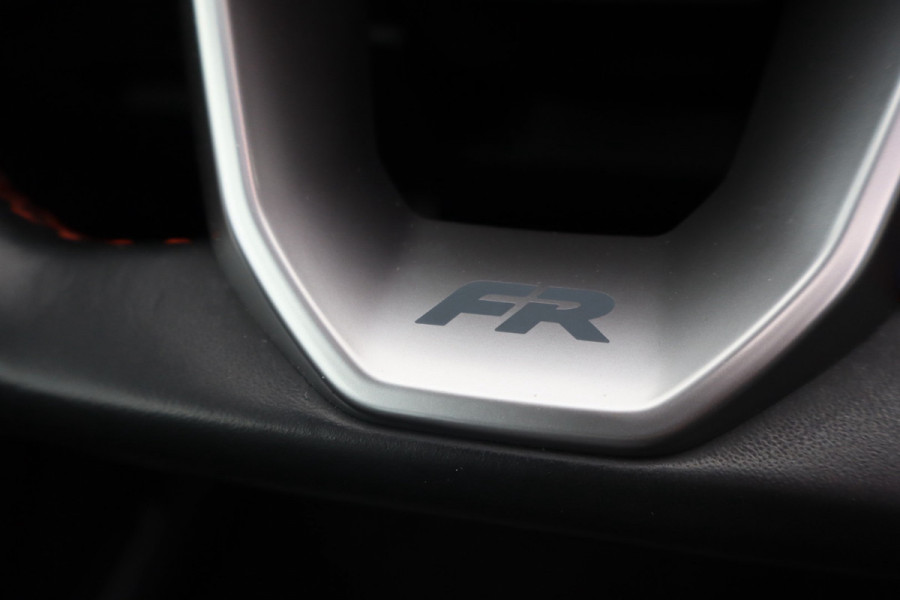 Seat Tarraco 1.4 TSI e-Hybrid PHEV FR 245Pk / Business Intense / Navi / ACC / Panoramadak / 360 Camera / Side Assist / Trekhaak.