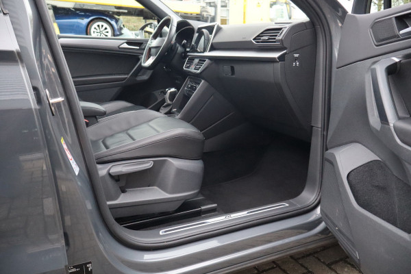Seat Tarraco 1.4 TSI e-Hybrid PHEV FR 245Pk / Business Intense / Navi / ACC / Panoramadak / 360 Camera / Side Assist / Trekhaak.