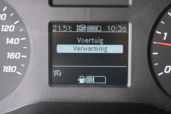Mercedes-Benz Sprinter 316 CDI L2 Dubbele cabine Open laadbak 3500 kg Trekhaak, Standkachel, MBUX, Brake assyst