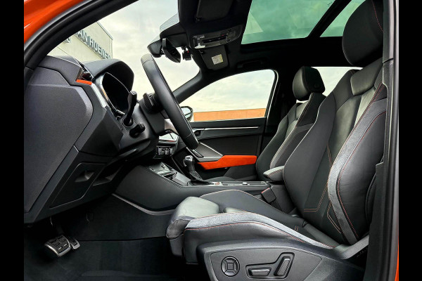 Audi Q3 45TFSI e 245pk S-Tronic Competition Edition One S-Line 1e Eig! Audi Exclusive|Pano|B&O|Magnetic|Leder|360°|Ambiance|Matrix