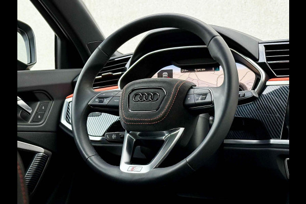 Audi Q3 45TFSI e 245pk S-Tronic Competition Edition One S-Line 1e Eig! Audi Exclusive|Pano|B&O|Magnetic|Leder|360°|Ambiance|Matrix