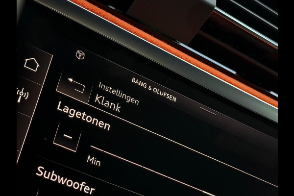 Audi Q3 45TFSI e 245pk S-Tronic Competition Edition One S-Line 1e Eig! Audi Exclusive|Pano|B&O|Magnetic|Leder|360°|Ambiance|Matrix