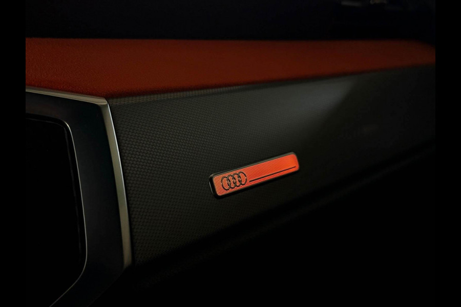 Audi Q3 45TFSI e 245pk S-Tronic Competition Edition One S-Line 1e Eig! Audi Exclusive|Pano|B&O|Magnetic|Leder|360°|Ambiance|Matrix