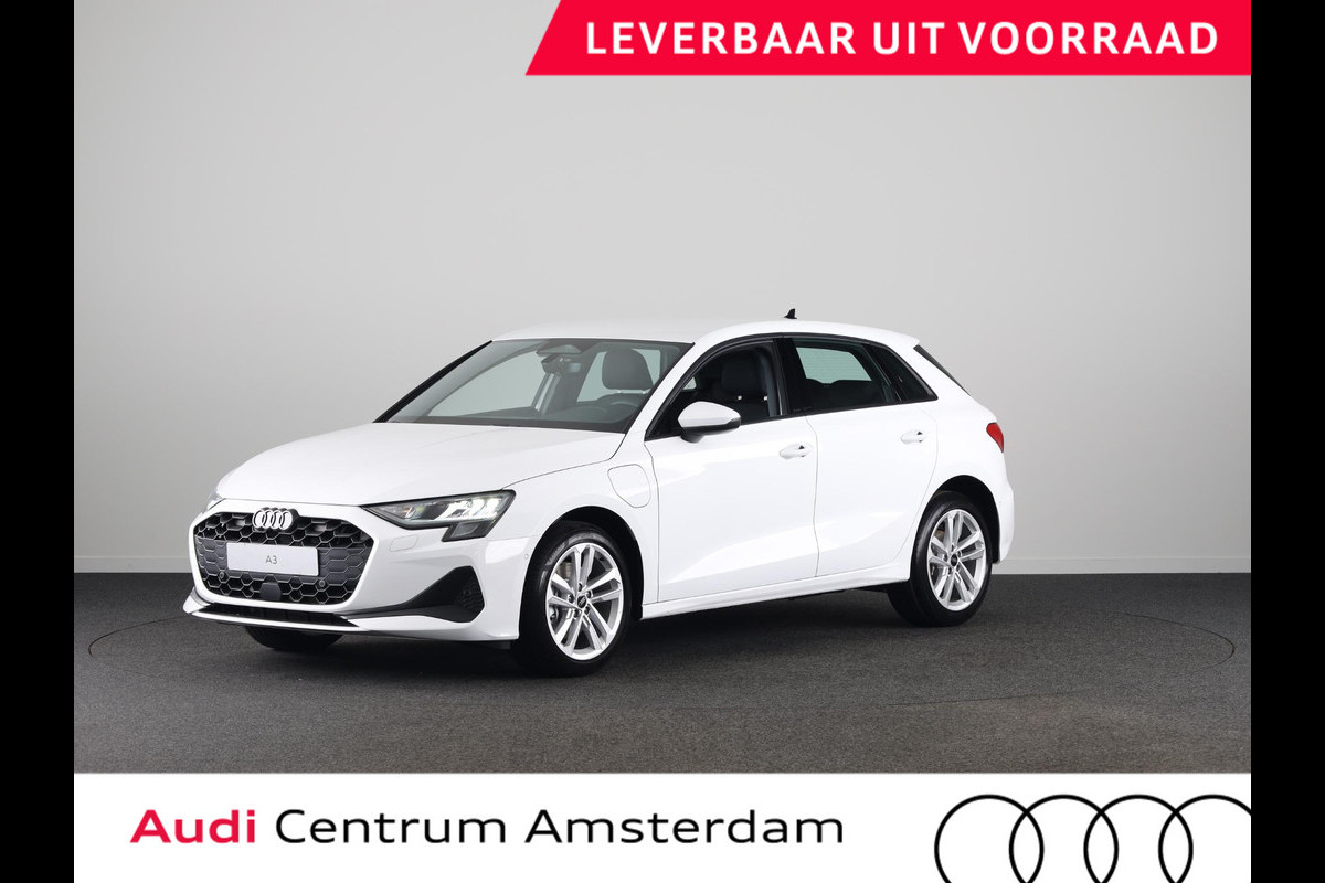Audi A3 Sportback Pro Line 40 TFSI e 204 pk | Parkeerhulp plus | Stoelverwarming voor | Automatische klimaatregeling | Audi smartphone interface |