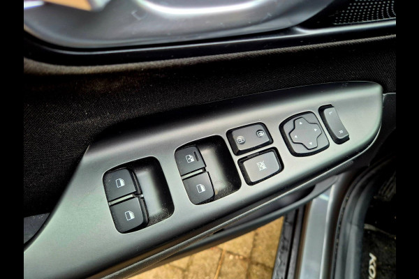 Hyundai Kona 1.6 GDI HEV Comfort . Camera . Apple carplay