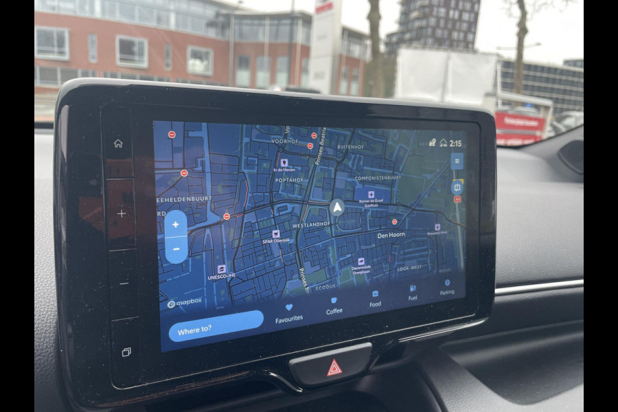 Toyota Yaris 1.5 Hybrid Executive | Stoelverwarming | Navigatie | Dodehoek detectie | Parkeersenoren |