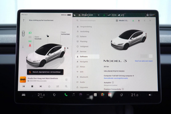Tesla Model 3 RWD 60 kWh / Nieuw! / Incl. BTW / Pano / Stuurverw. / Elek. Klep / 360 camera / Pearl White Metallic