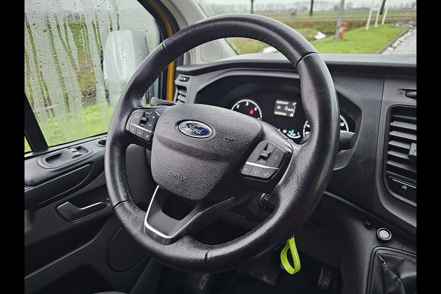Ford Transit Custom 340 2.0 TDCI L2H1 Trend Euro6 NAP Airco 130Pk Oh-Historie Trekhaak pdc!