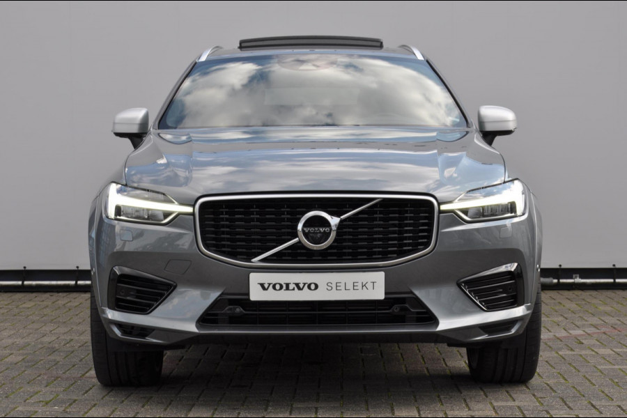 Volvo XC60 T8 390PK Automaat Recharge AWD R-Design / Adaptieve cruise control/ BLIS/ Panoramadak/ Trekhaak/ Head up display/ 360 camera/ Parkeersensoren/ Stoel en stuurwielverwarming