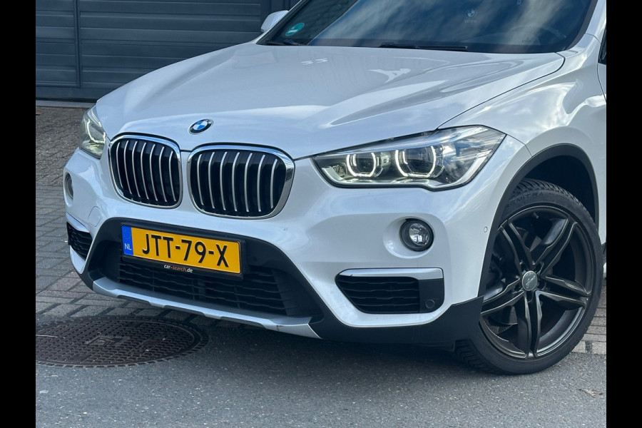 BMW X1 XDrive20d High Executive PANO|HEAD UP|HARMAN /KARDON|
