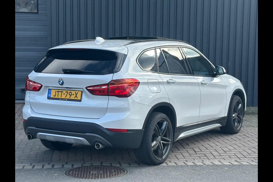 BMW X1 XDrive20d High Executive PANO|HEAD UP|HARMAN /KARDON|