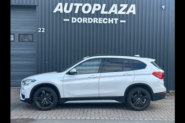 BMW X1 XDrive20d High Executive PANO|HEAD UP|HARMAN /KARDON|