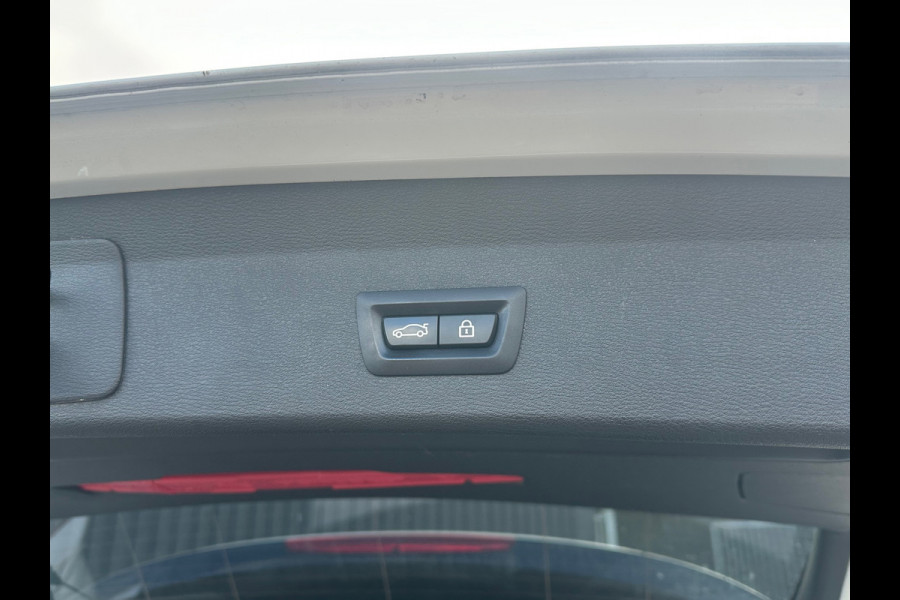 BMW X1 XDrive20d High Executive PANO|HEAD UP|HARMAN /KARDON|