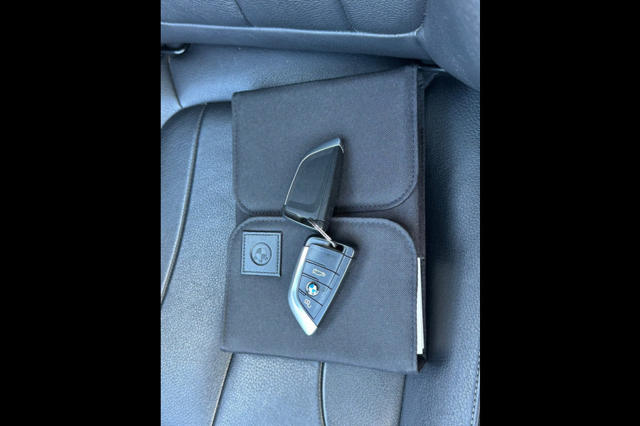 BMW X1 XDrive20d High Executive PANO|HEAD UP|HARMAN /KARDON|