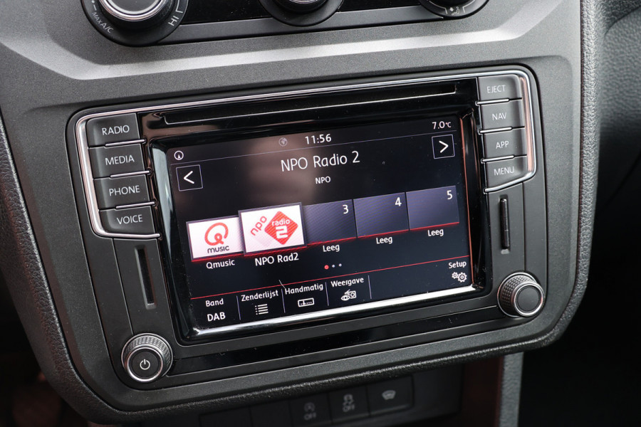 Volkswagen Caddy 2.0 TDI L2H1 185 PK Maxi Exclusive | Bi-Xenon | Navigatie | CarPlay | Trekhaak | DAB | MF Stuur | PDC | Imperiaal | Trekhaak | Sidebars | Alarm | Nieuwe APK | NAP Logisch