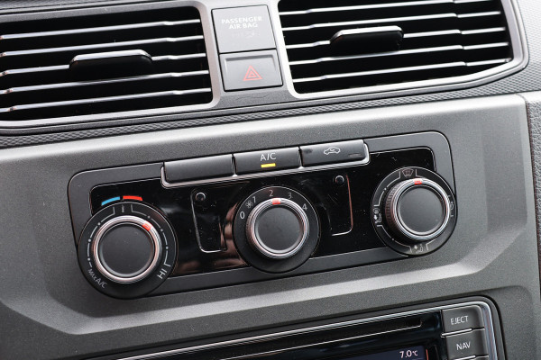 Volkswagen Caddy 2.0 TDI L2H1 185 PK Maxi Exclusive | Bi-Xenon | Navigatie | CarPlay | Trekhaak | DAB | MF Stuur | PDC | Imperiaal | Trekhaak | Sidebars | Alarm | Nieuwe APK | NAP Logisch