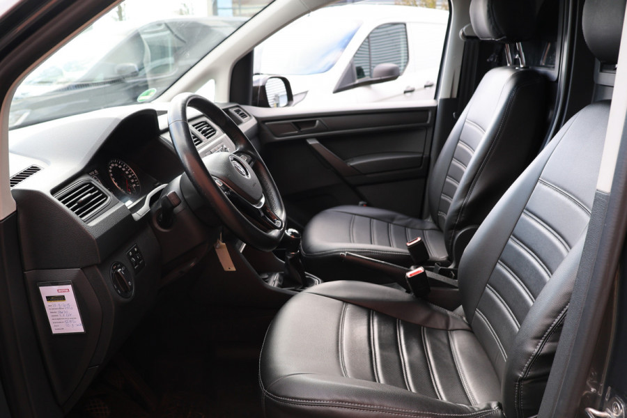 Volkswagen Caddy 2.0 TDI L2H1 185 PK Maxi Exclusive | Bi-Xenon | Navigatie | CarPlay | Trekhaak | DAB | MF Stuur | PDC | Imperiaal | Trekhaak | Sidebars | Alarm | Nieuwe APK | NAP Logisch