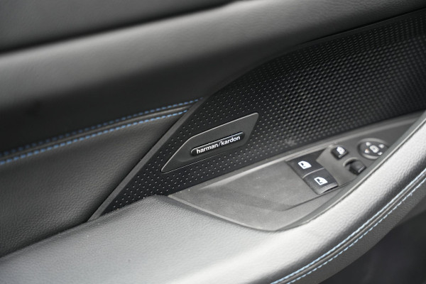 BMW 4 Serie Coupé 420i M Pakket Harman/Kardon LED Cruise Clima Alcantara Camera