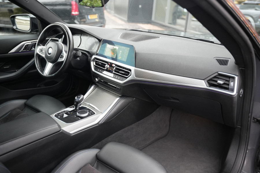 BMW 4 Serie Coupé 420i M Pakket Harman/Kardon LED Cruise Clima Alcantara Camera
