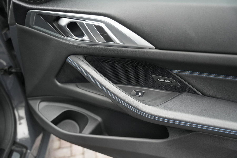 BMW 4 Serie Coupé 420i M Pakket Harman/Kardon LED Cruise Clima Alcantara Camera