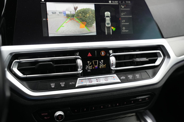 BMW 4 Serie Coupé 420i M Pakket Harman/Kardon LED Cruise Clima Alcantara Camera
