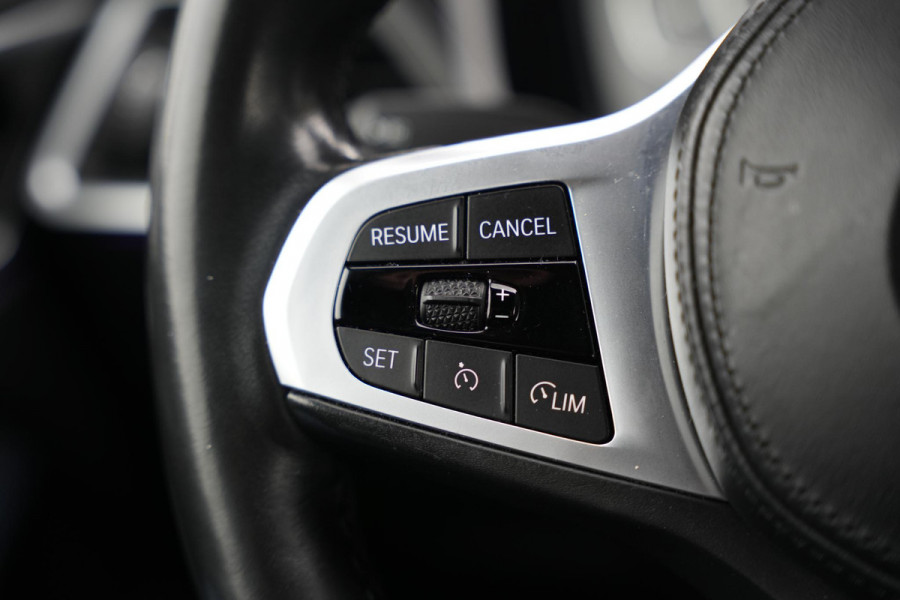 BMW 4 Serie Coupé 420i M Pakket Harman/Kardon LED Cruise Clima Alcantara Camera