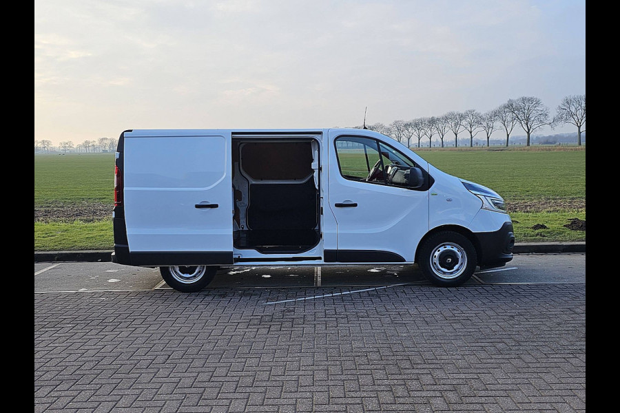 Renault Trafic 2.0 dCi 145 T29 L1H1 Comfort 2xZijdeur 145Pk Airco Euro6 NAP Camera Navi ECC Oh-Historie!