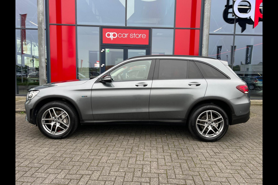 Mercedes-Benz GLC 300e 4MATIC Business Solution AMG