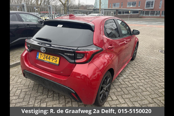Toyota Yaris 1.5 Hybrid Executive | Stoelverwarming | Navigatie | Dodehoek detectie | Parkeersenoren |