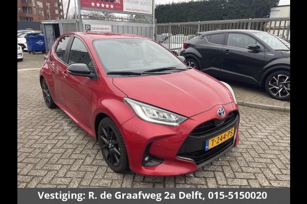 Toyota Yaris 1.5 Hybrid Executive | Stoelverwarming | Navigatie | Dodehoek detectie | Parkeersenoren |