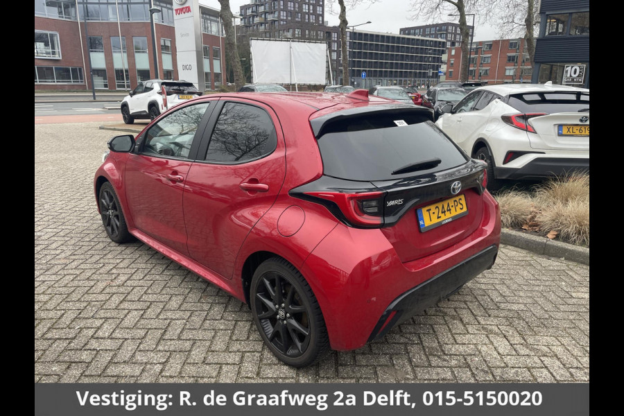 Toyota Yaris 1.5 Hybrid Executive | Stoelverwarming | Navigatie | Dodehoek detectie | Parkeersenoren |