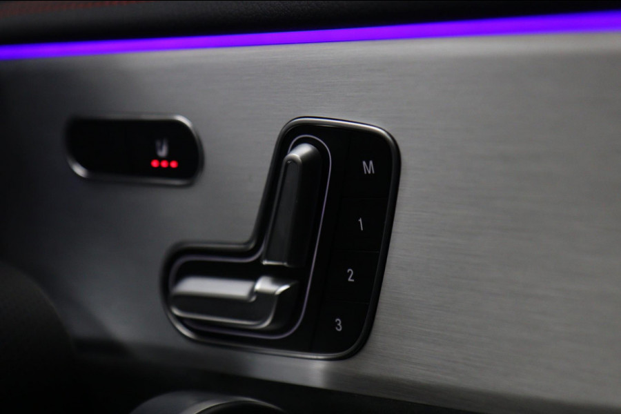 Mercedes-Benz CLA-Klasse 250 e AMG Limited NAP/PANO/CARPLAY/CAM/ACC/MEMORY/VOL