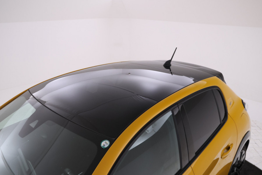 Peugeot 208 1.2 PureTech GT Pack Digital dash, Panorama, GT line, Airco,