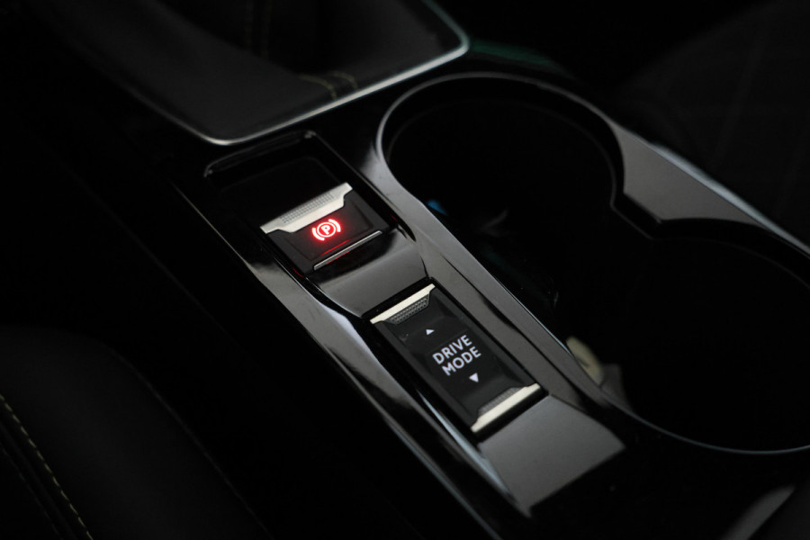 Peugeot 208 1.2 PureTech GT Pack Digital dash, Panorama, GT line, Airco,