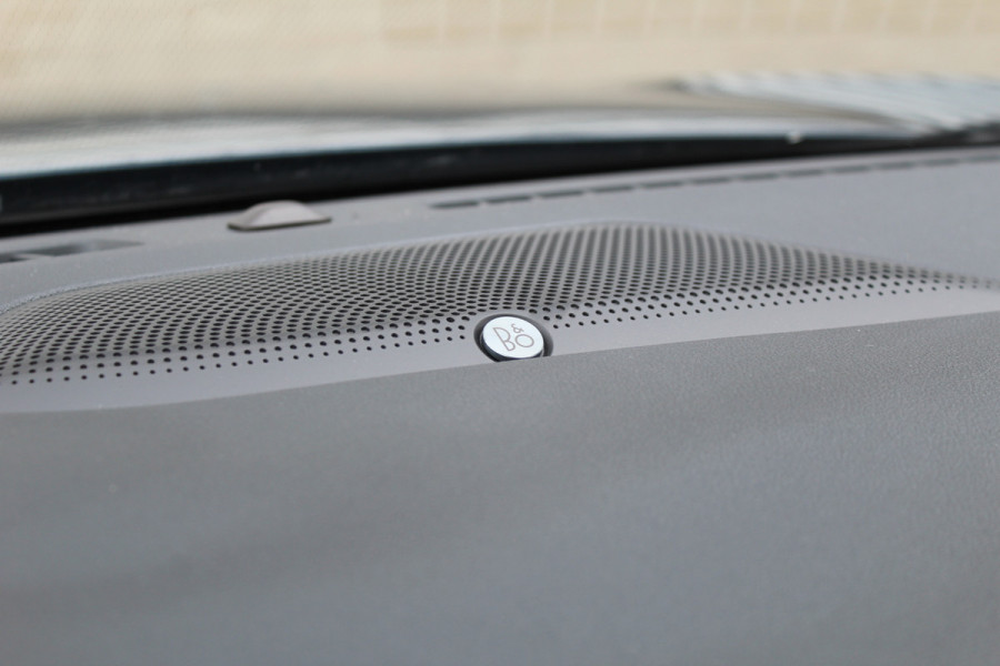 Ford Kuga 2.5 PHEV ST-Line X | Trekhaak | B&O | BLIS | Head up | Winterpack