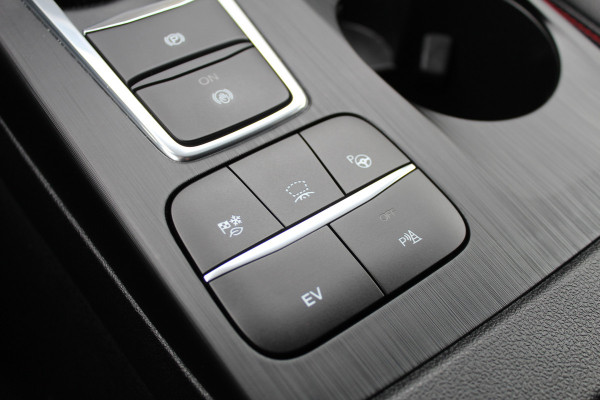 Ford Kuga 2.5 PHEV ST-Line X | Trekhaak | B&O | BLIS | Head up | Winterpack