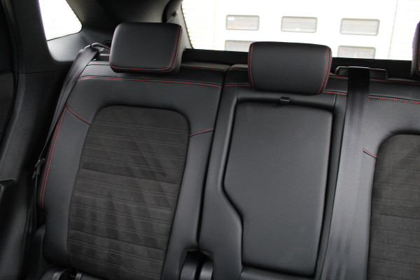 Ford Kuga 2.5 PHEV ST-Line X | Trekhaak | B&O | BLIS | Head up | Winterpack