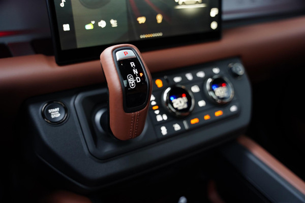 Land Rover Defender 110 P 635 Octa 4.4 Edition One