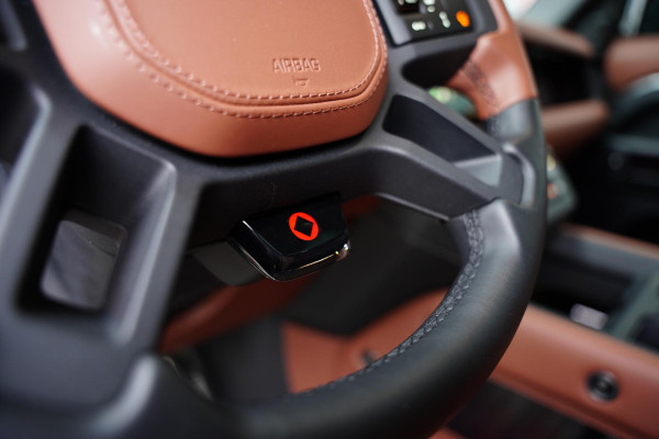 Land Rover Defender 110 P 635 Octa 4.4 Edition One