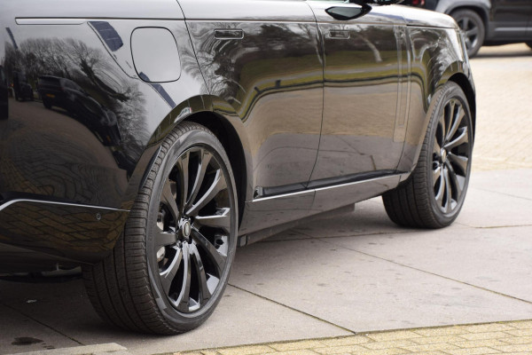 Land Rover Range Rover P460e HSE PHEV | 4 Wheel Steering | Soft Close | 23 SV''