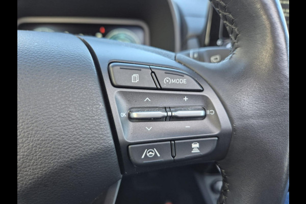 Hyundai Kona 1.6 GDI HEV Premium Sky