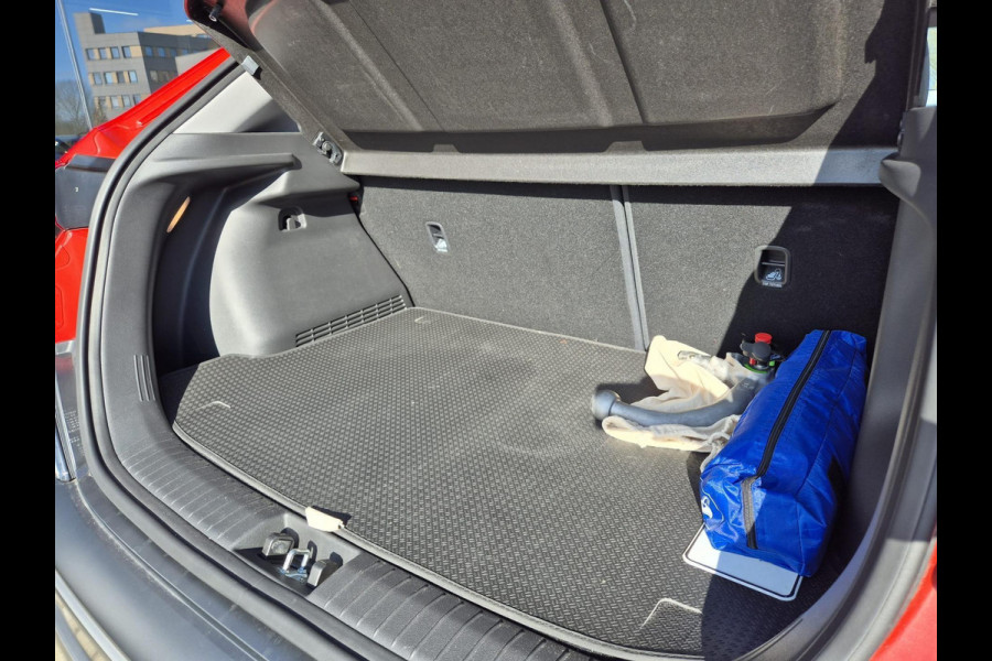 Hyundai Kona 1.6 GDI HEV Premium Sky