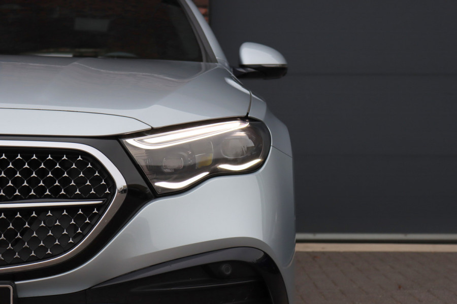 Mercedes-Benz E-Klasse Estate 300 e AMG Line Premium | Airmatic | Hyperscreen | Distronic+ | Massage | Stoelventilatie | Nappa Leder | Burmester | 3D-Display | Vlakkenverwarming | Memory | HUD |