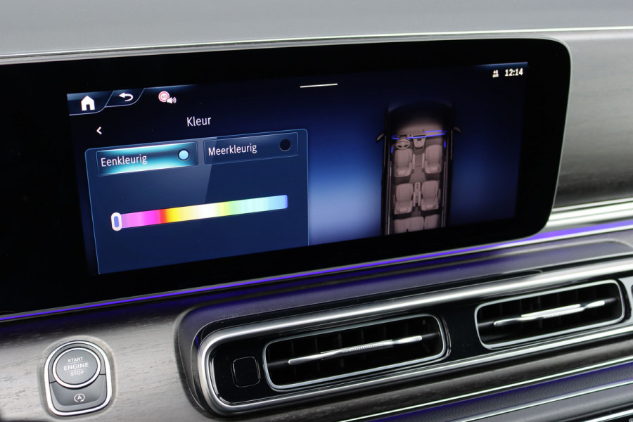 Mercedes-Benz V-Klasse 250d L2 Avantgarde | Distronic | AMG | Trekhaak | Standverwarming | Surround Camera | Elek. Schuifdeuren | Multibeam LED | Leder | Rijassistentiepakket | Verwarmd Stuurwiel |