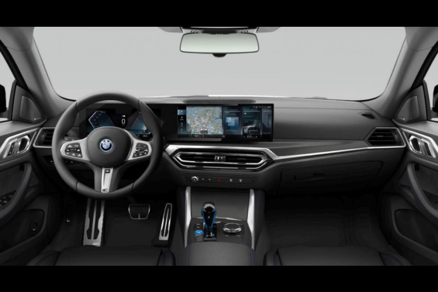 BMW i4 eDrive35 High Executive 70 kWh M Sport | Harman Kardon | Laser | M Stoelen | Camera | Stuurverwarming | Trekhaak | Memory Seats | Keyless | M Gordels | Adaptive Cruise Control | Stoelverwarming | Shadow Line |