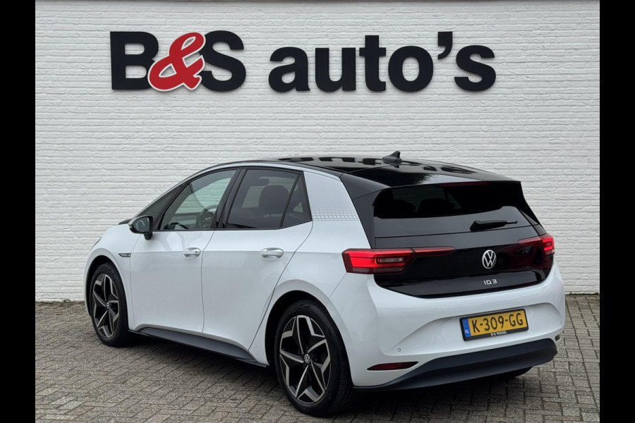Volkswagen ID.3 First Plus 58 kWh Adaptive cruise Climate Stuur-/stoelverwarming Navi Apple / Android DAB